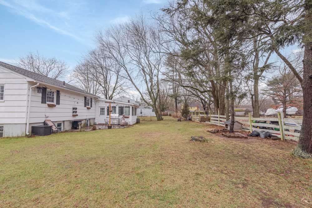41 Farmland Road Warwick, RI 02889 - Photo 35 of 38 Gallery Image 35
