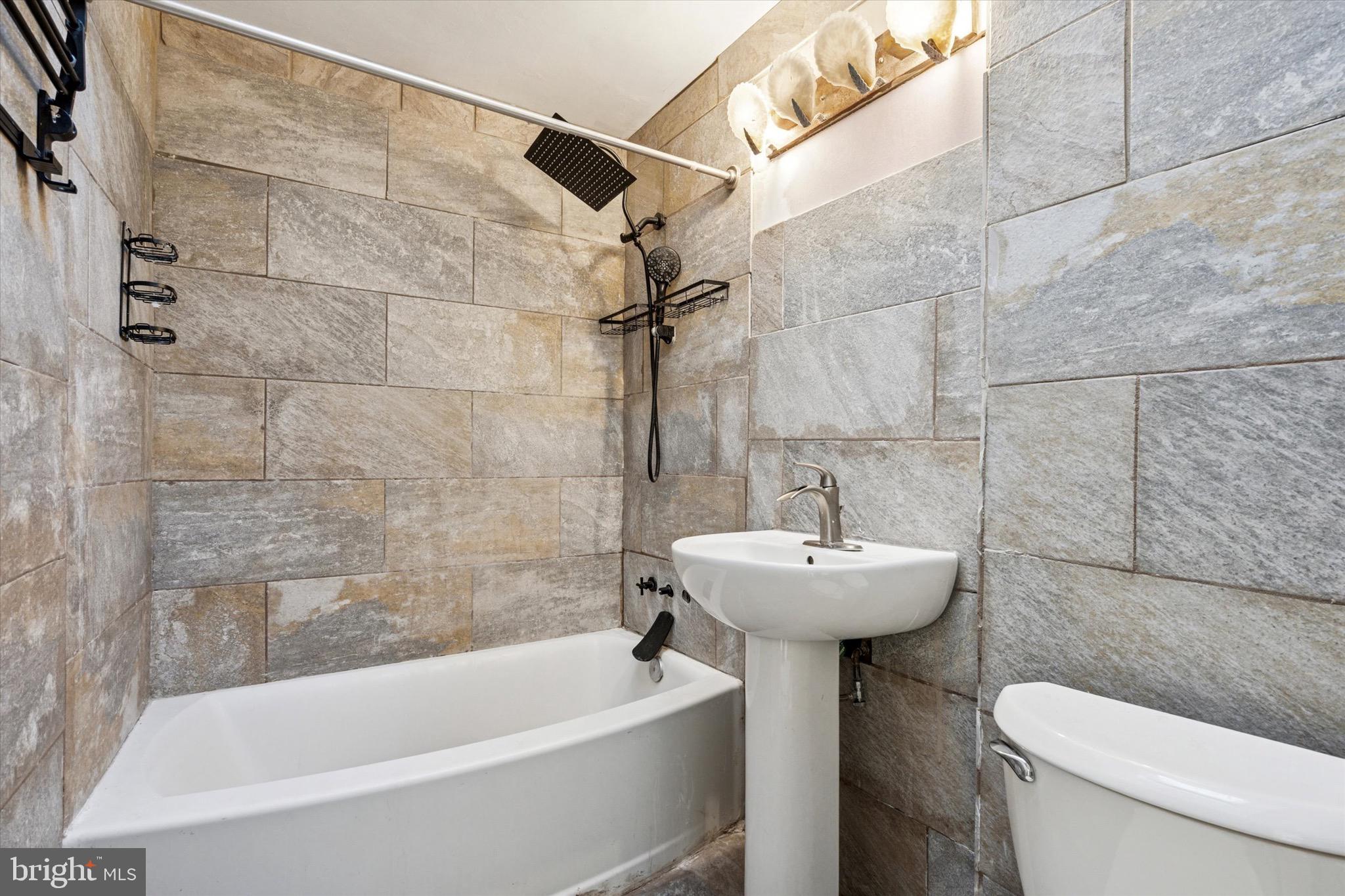 505 Vernon Road Philadelphia, PA 19119 - Photo 11 of 15 Gallery Image 11