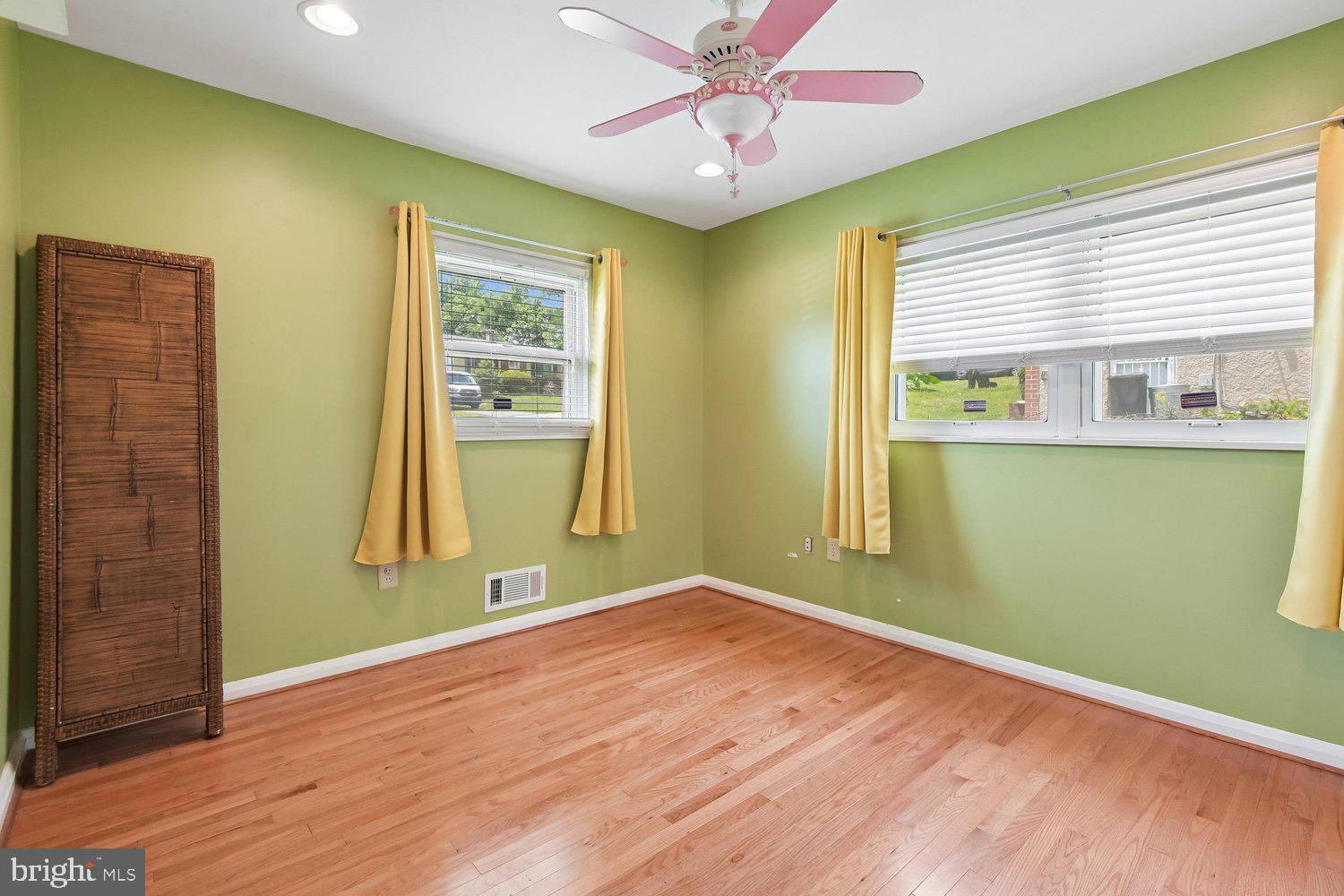 6822 Fox Meadow Road Baltimore, MD 21207 - Photo 11 of 35 Bedroom 3
