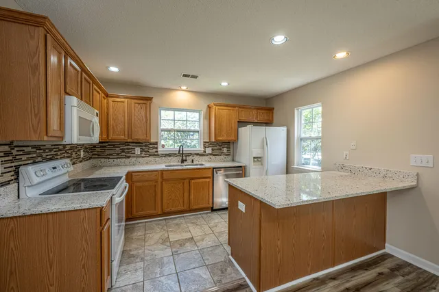 $265,000 | 1304 Elm Hall Circle, Summerville, SC 29483