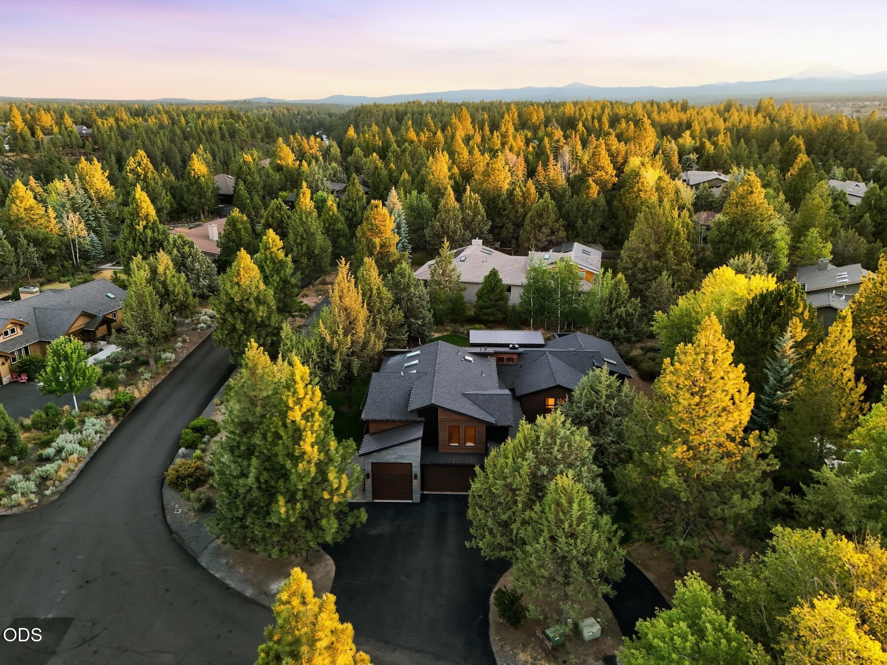 19700 Sunshine Way Bend, OR 97702 - Photo 63 of 73