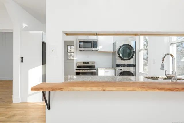 $3,000 | 517 Winchester Avenue, Unit 3, New Haven, CT 06511