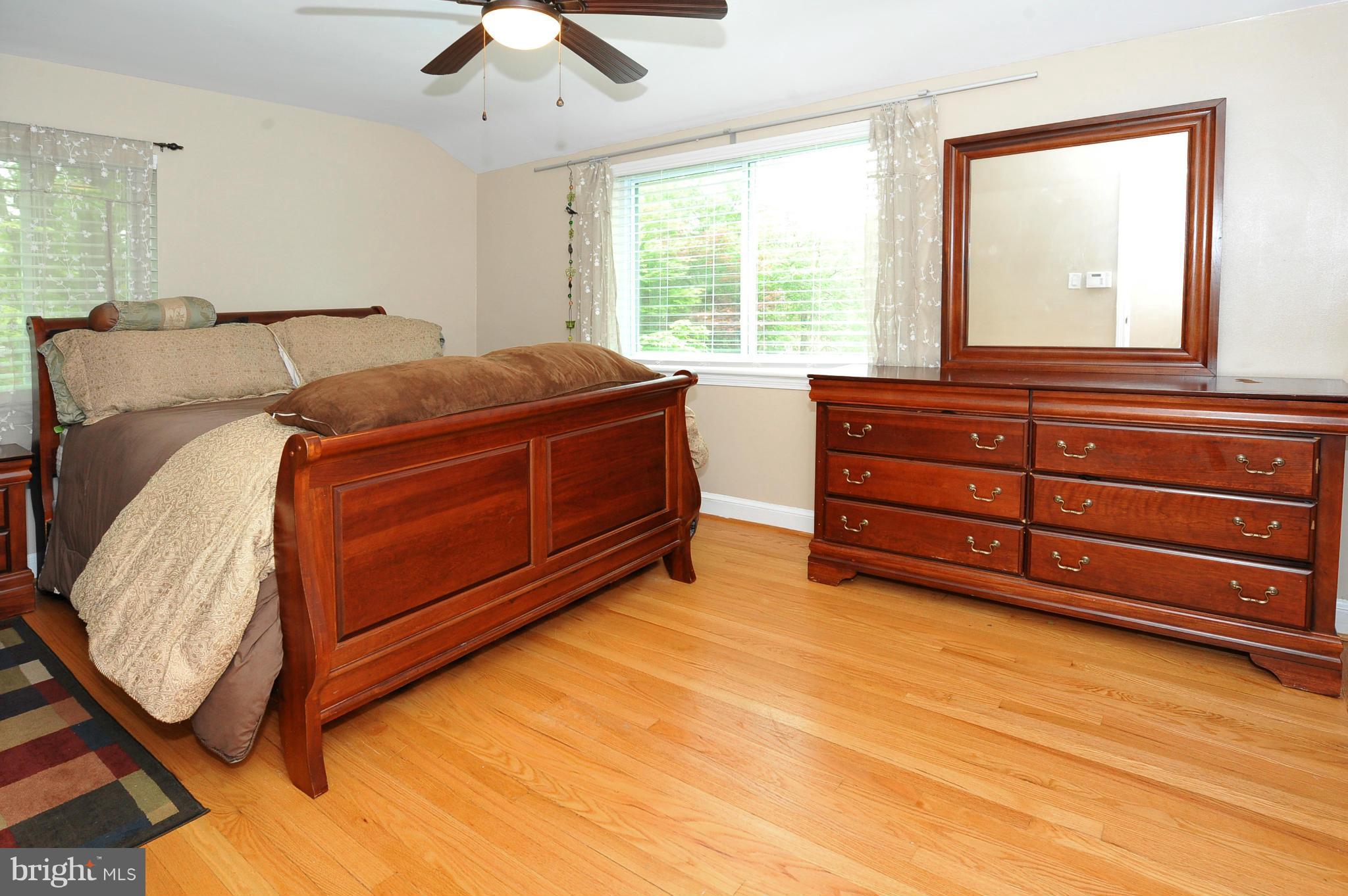 9602 Dilston Road Silver Spring, MD 20903 - Photo 16 of 20 Bedroom (Master)