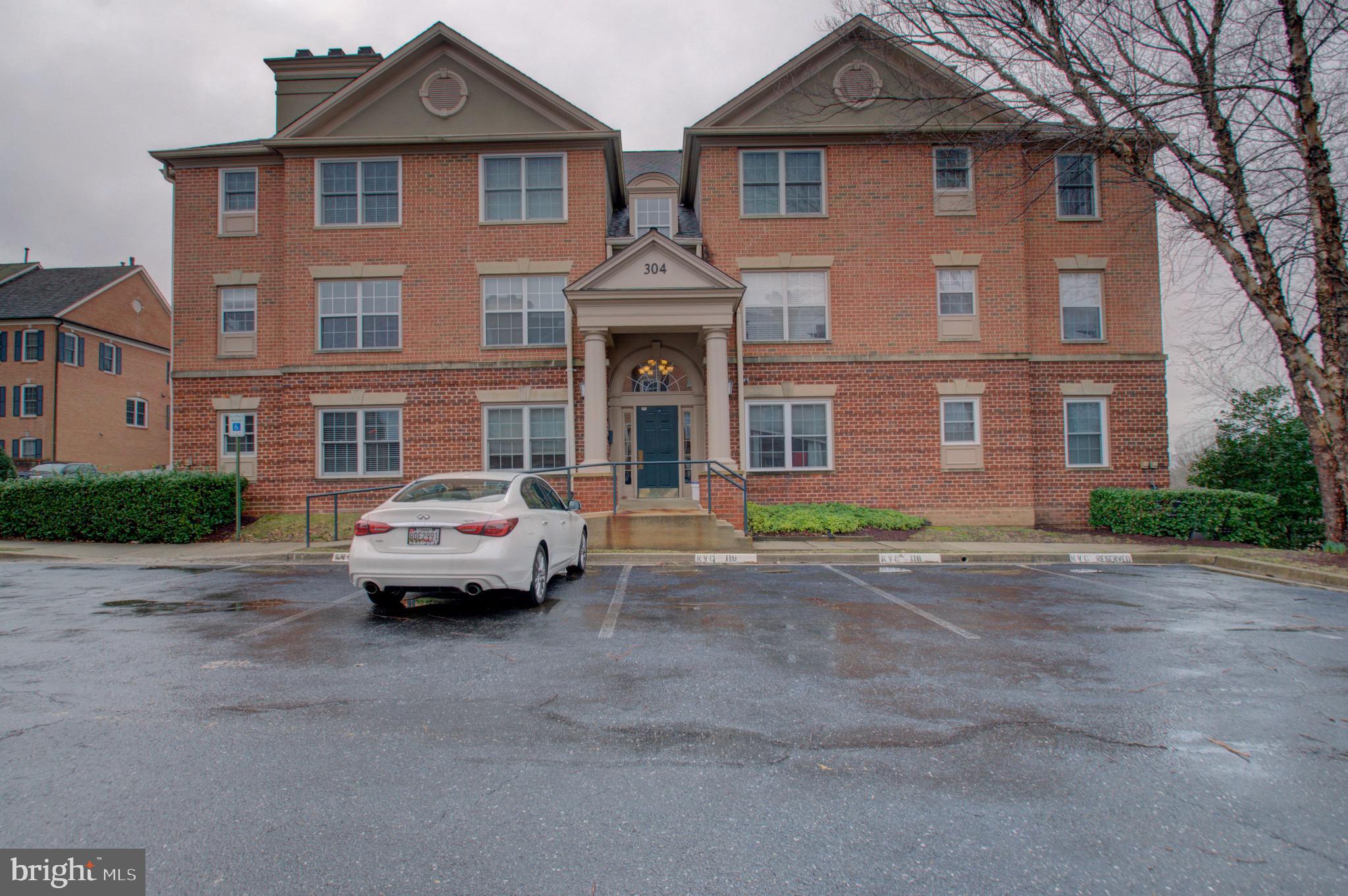 304 Ridgepoint Place, Unit 12 Gaithersburg, MD 20878 - Photo 2 of 45 Front of Building