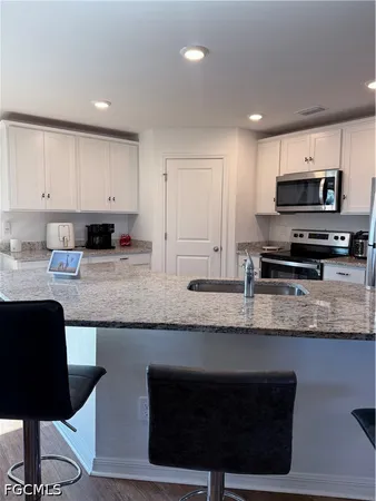 $2,500 | 1926 Northwest 15th Street, Cape Coral, FL 33993