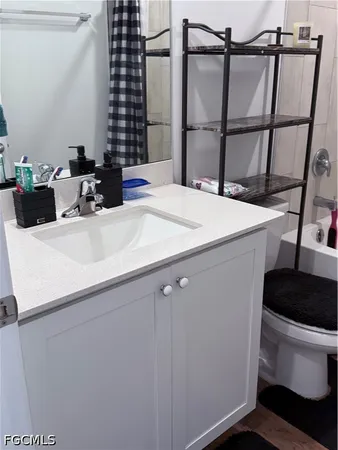 $2,500 | 1926 Northwest 15th Street, Cape Coral, FL 33993