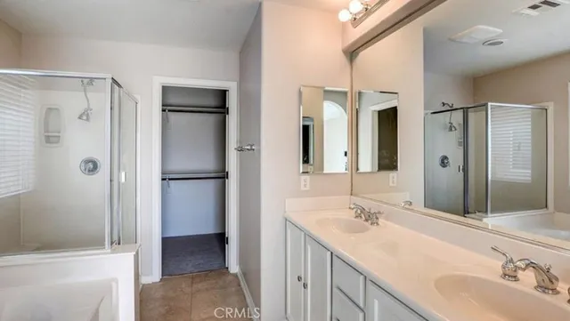 $2,700 | 8885 Stallings Street, Las Vegas, NV 89148