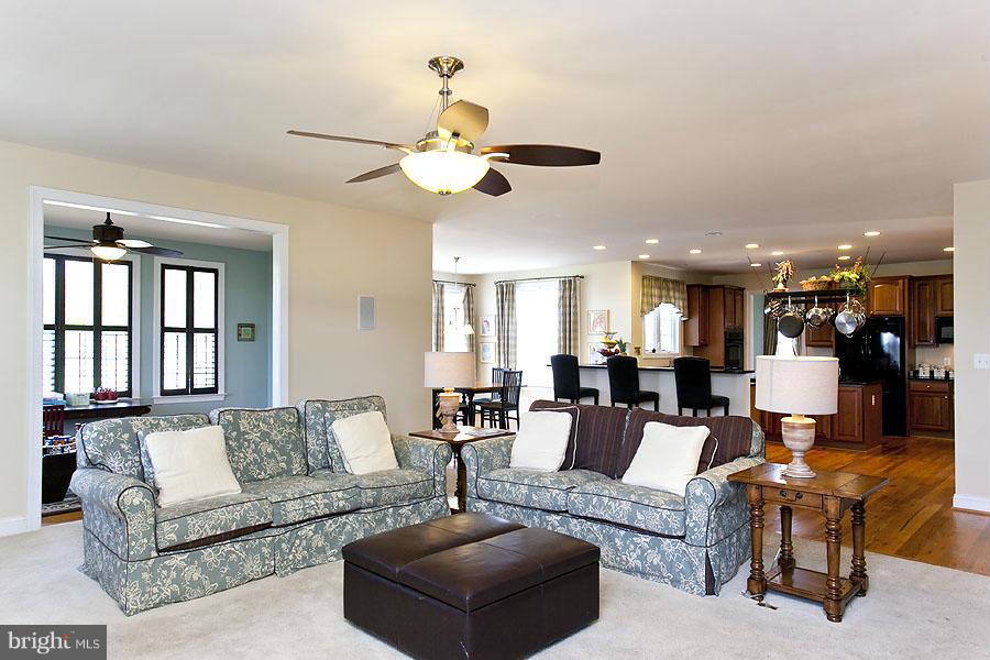 750 Shady Elm Road Winchester, VA 22602 - Photo 11 of 30 Family Room