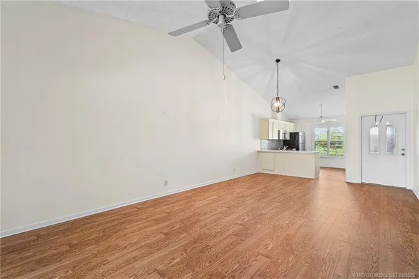 $325,000 | 7711 Southeast Sugar Sand Circle, Hobe Sound, FL 33455