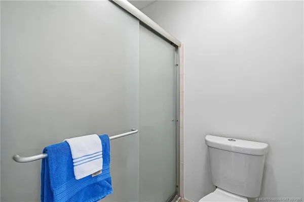 $325,000 | 7711 Southeast Sugar Sand Circle, Hobe Sound, FL 33455