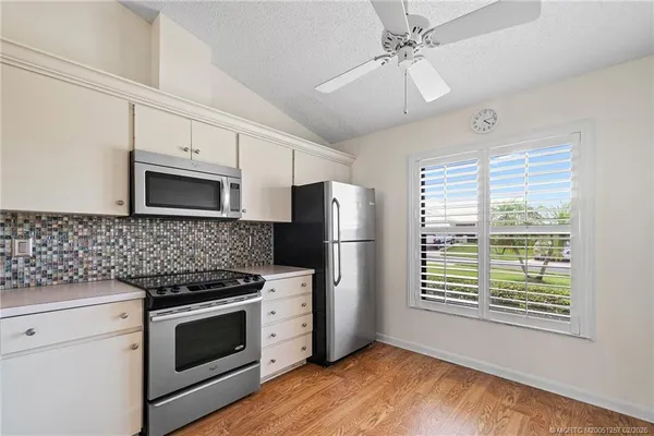 $325,000 | 7711 Southeast Sugar Sand Circle, Hobe Sound, FL 33455