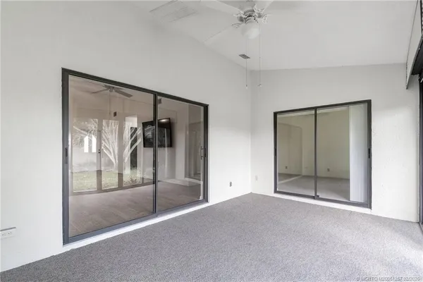 $325,000 | 7711 Southeast Sugar Sand Circle, Hobe Sound, FL 33455