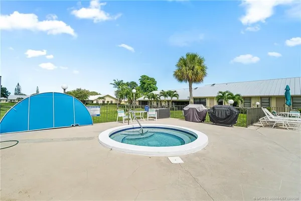 $325,000 | 7711 Southeast Sugar Sand Circle, Hobe Sound, FL 33455