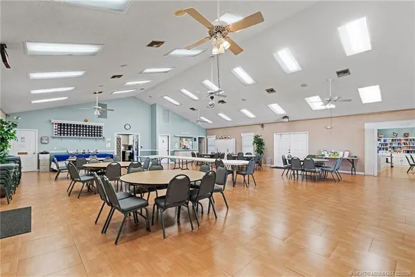 $325,000 | 7711 Southeast Sugar Sand Circle, Hobe Sound, FL 33455