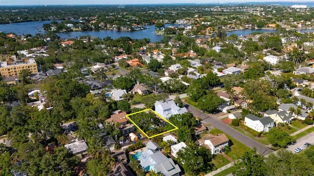 $795,000 | 246 20th Avenue Northeast, St. Petersburg, FL 33704