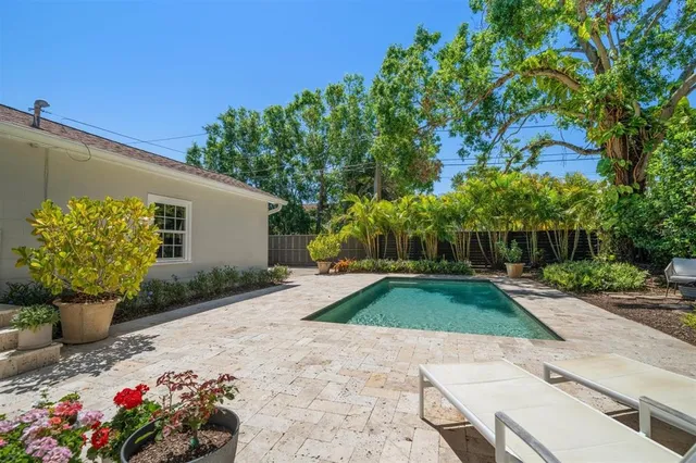 $795,000 | 246 20th Avenue Northeast, St. Petersburg, FL 33704