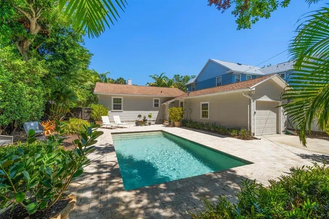 $795,000 | 246 20th Avenue Northeast, St. Petersburg, FL 33704