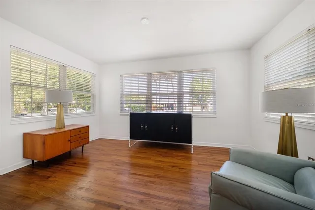 $795,000 | 246 20th Avenue Northeast, St. Petersburg, FL 33704