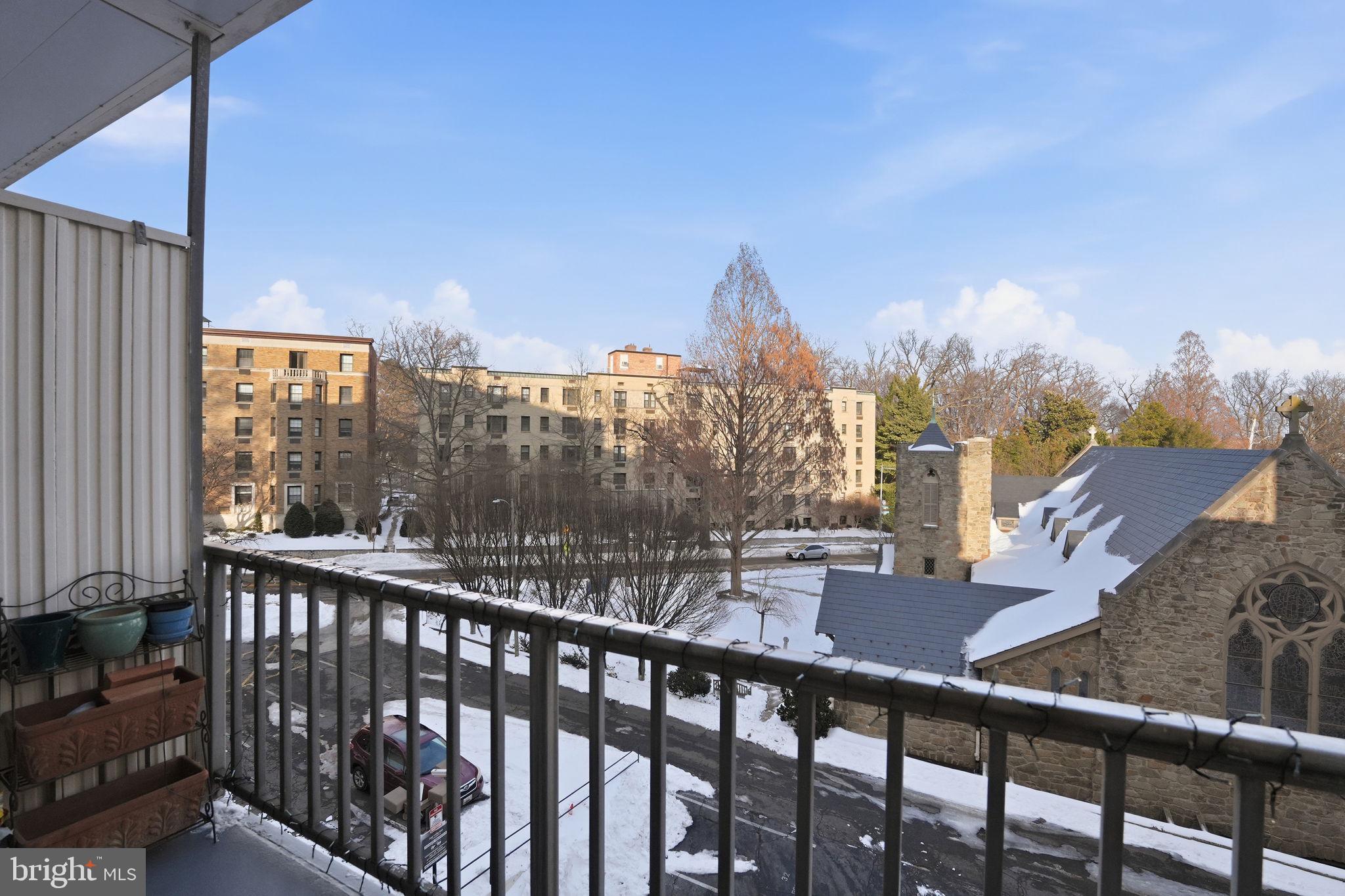 2829 Connecticut Avenue Northwest, Unit 411 Washington, DC 20008 - Photo 22 of 25