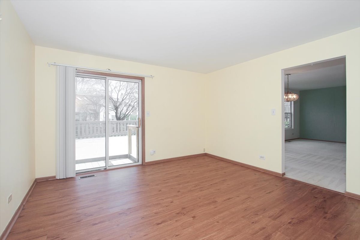 1738 Ranchview Drive Naperville, IL 60565 - Photo 14 of 25 Gallery Image 14