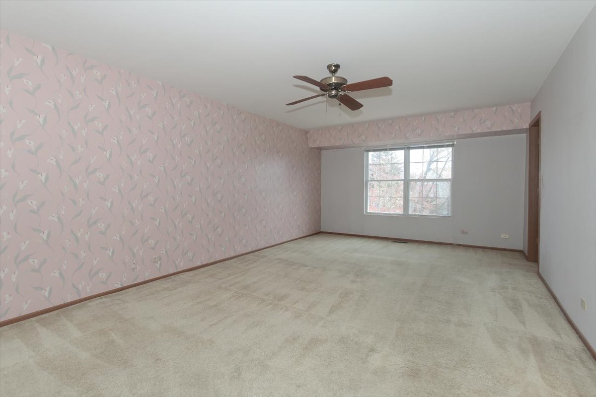 1738 Ranchview Drive Naperville, IL 60565 - Photo 16 of 25 Gallery Image 16