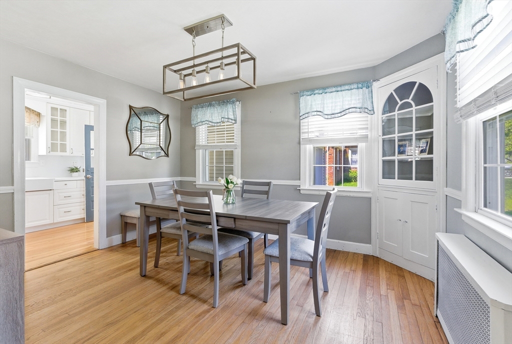 23 Kenilworth Road Shrewsbury, MA 01545 - Photo 8 of 29 Gallery Image 8