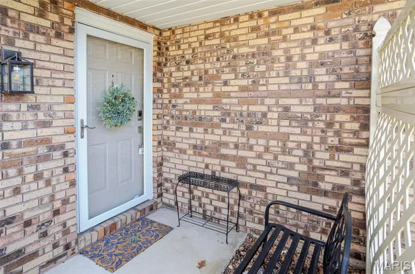 $175,000 | 1324 Normandy Drive, Godfrey, IL 62035
