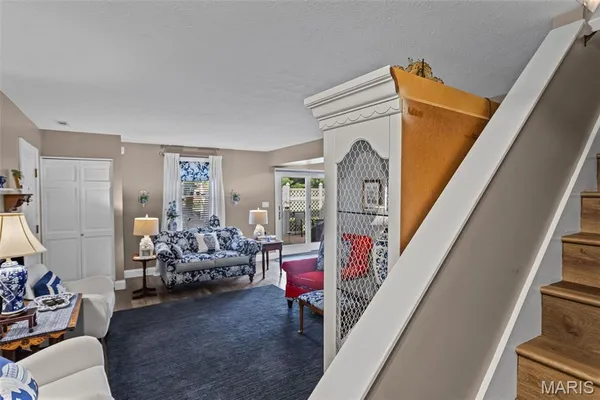 $175,000 | 1324 Normandy Drive, Godfrey, IL 62035