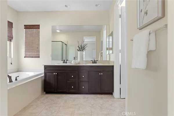 $1,650,000 | 181 Bright Poppy, Irvine, CA 92618