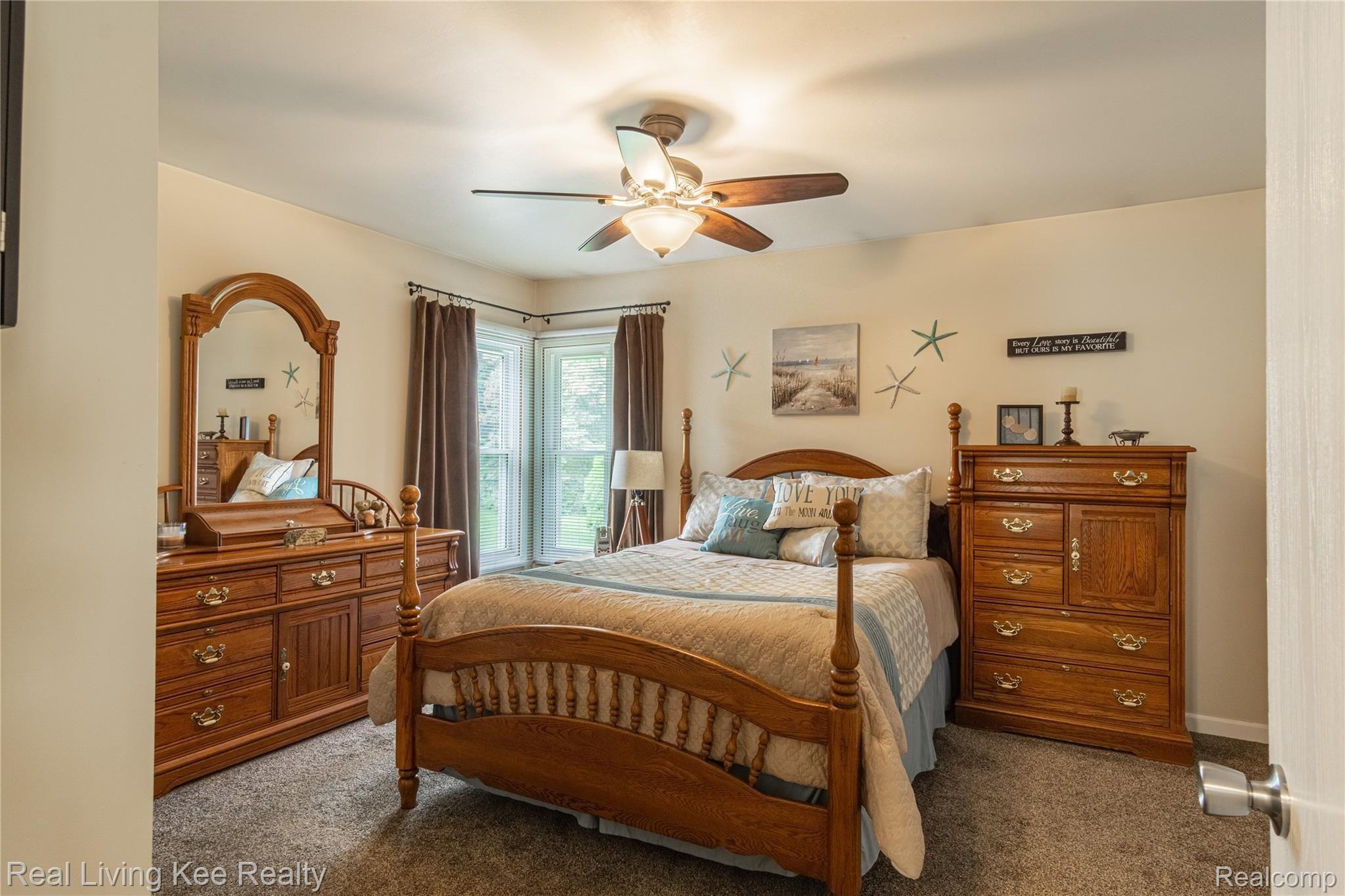 2160 Warrington Road Rochester, MI 48307 - Photo 34 of 55 Interiors (21 of 42).jpg