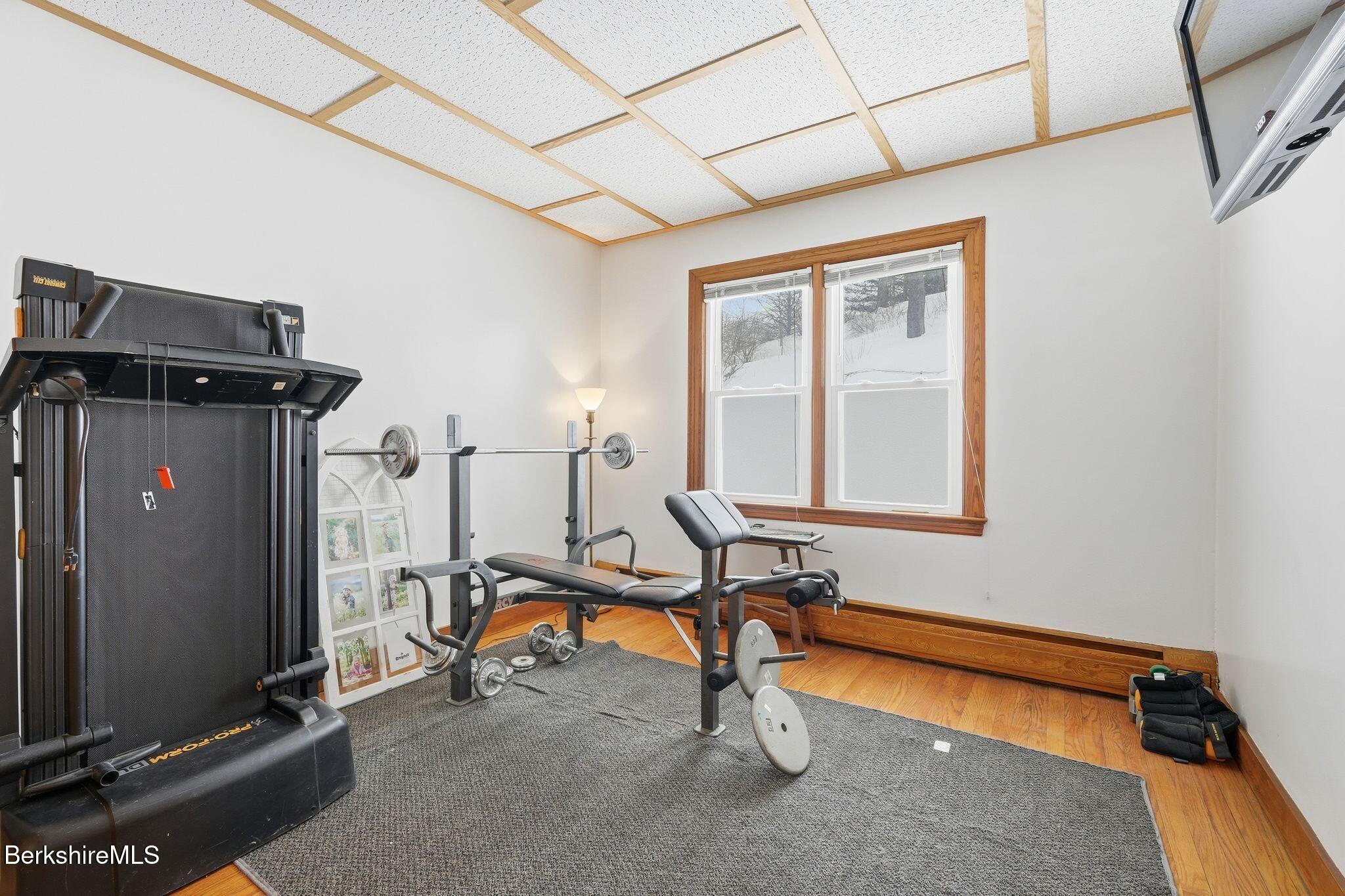 40 Victory Terrace Adams, MA 01220 - Photo 11 of 26 40 Victory Terrace, Adams, MA 084