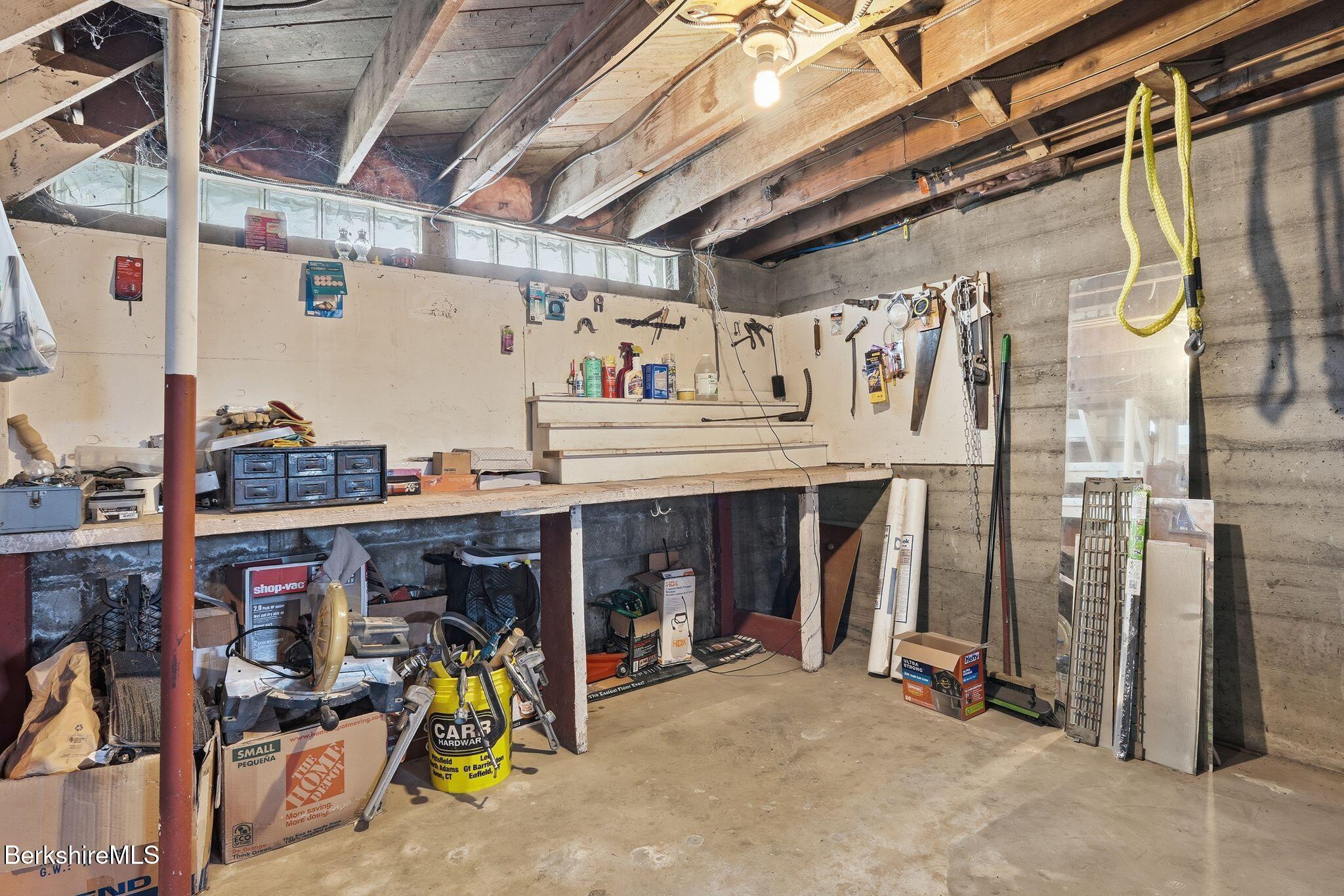 40 Victory Terrace Adams, MA 01220 - Photo 16 of 26 40 Victory Terrace, Adams, MA 124