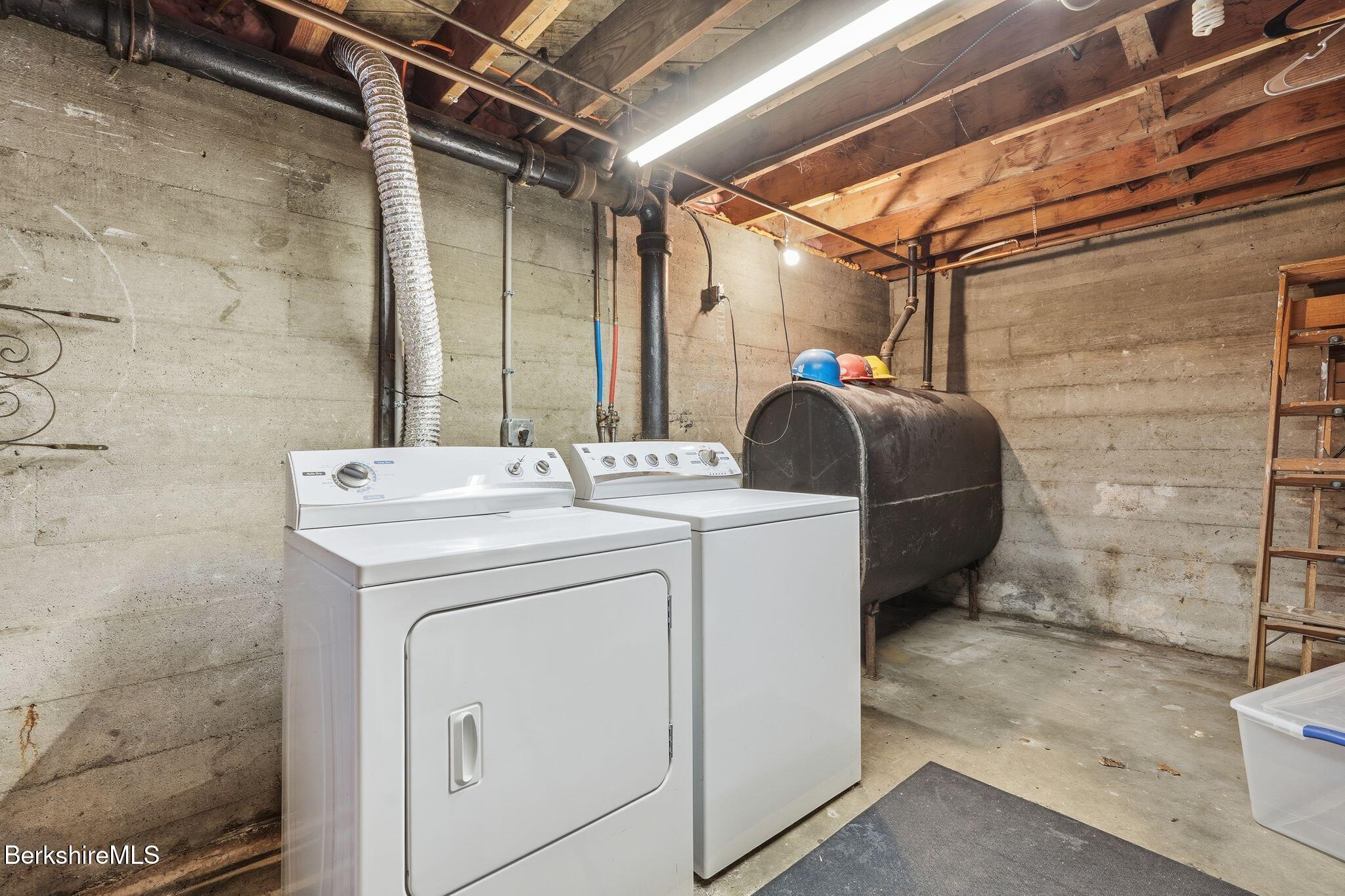 40 Victory Terrace Adams, MA 01220 - Photo 17 of 26 40 Victory Terrace, Adams, MA 129