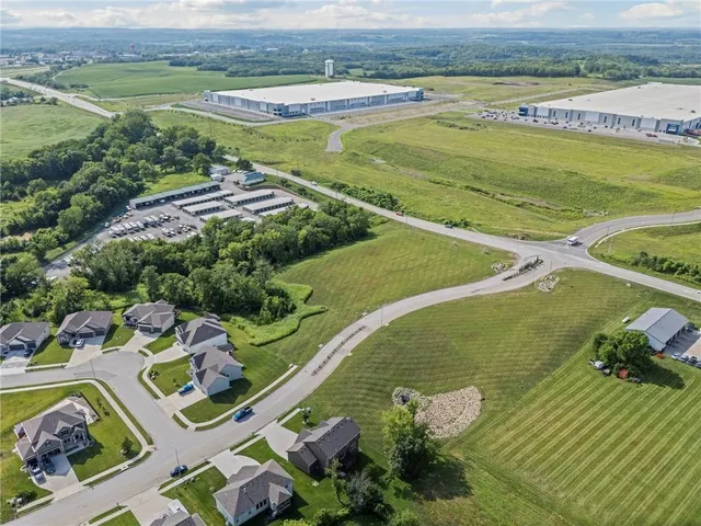 $454,900 | 2305 Windmill Drive, Platte City, MO 64079