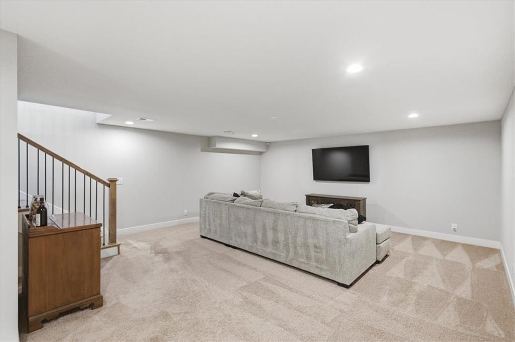 21010 West 225th Street Spring Hill, KS 66083 - Photo 19 of 29