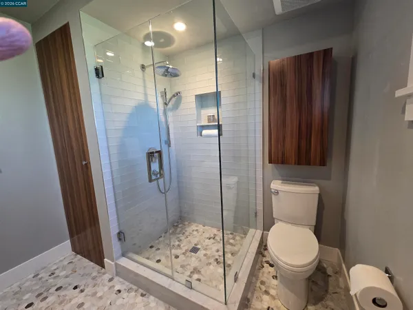 $699,999 | 1124 Singingwood Court, Unit 2, Walnut Creek, CA 94595