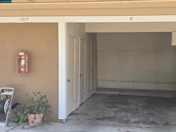 $699,999 | 1124 Singingwood Court, Unit 2, Walnut Creek, CA 94595