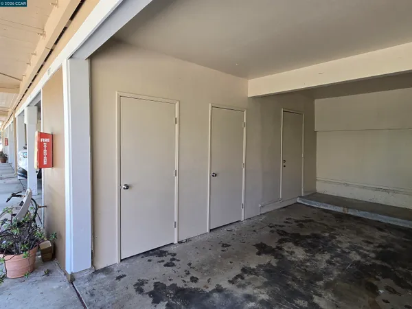 $699,999 | 1124 Singingwood Court, Unit 2, Walnut Creek, CA 94595