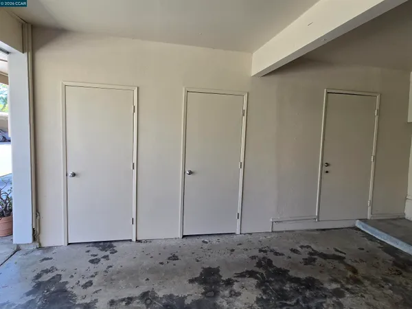 $699,999 | 1124 Singingwood Court, Unit 2, Walnut Creek, CA 94595