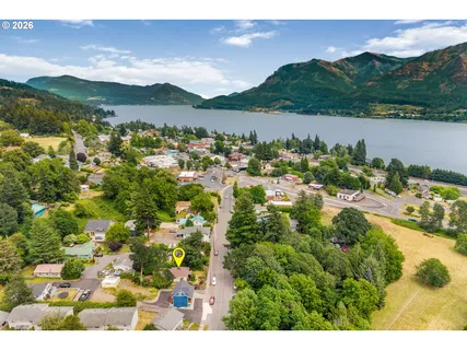 $429,000 | 451 Southwest Rock Creek Drive, Stevenson, WA 98648