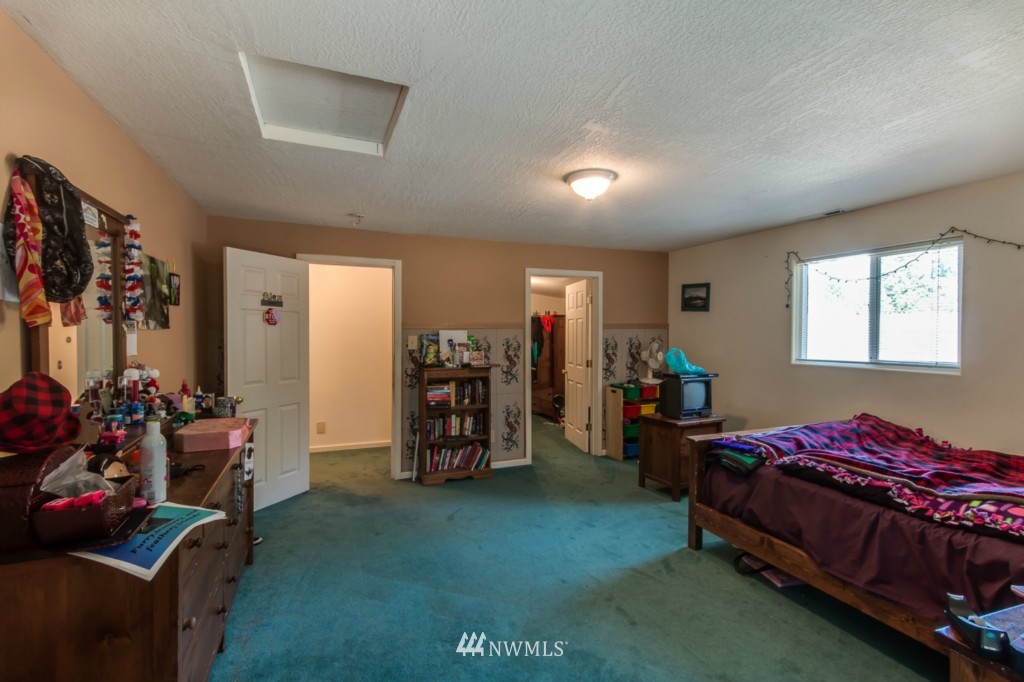 111 Shenandoah Road Silverlake, WA 98645 - Photo 13 of 19