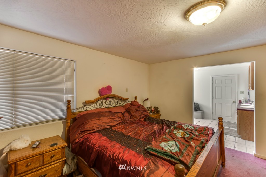 111 Shenandoah Road Silverlake, WA 98645 - Photo 8 of 19