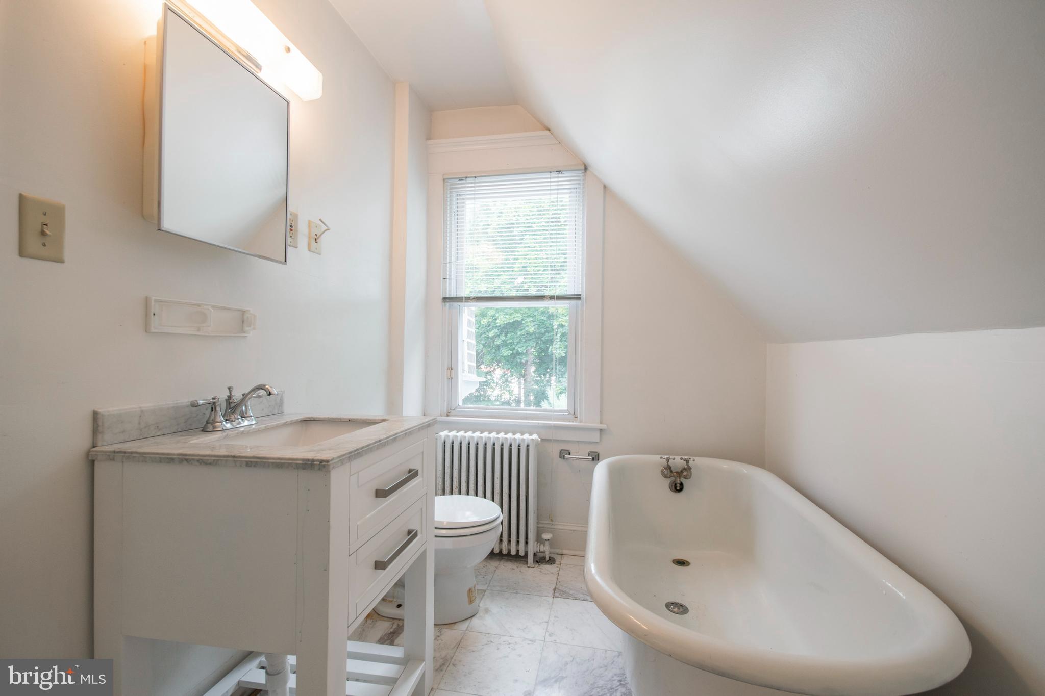 980 Rydal Road Jenkintown, PA 19046 - Photo 26 of 37 3rd Floor Bathroom