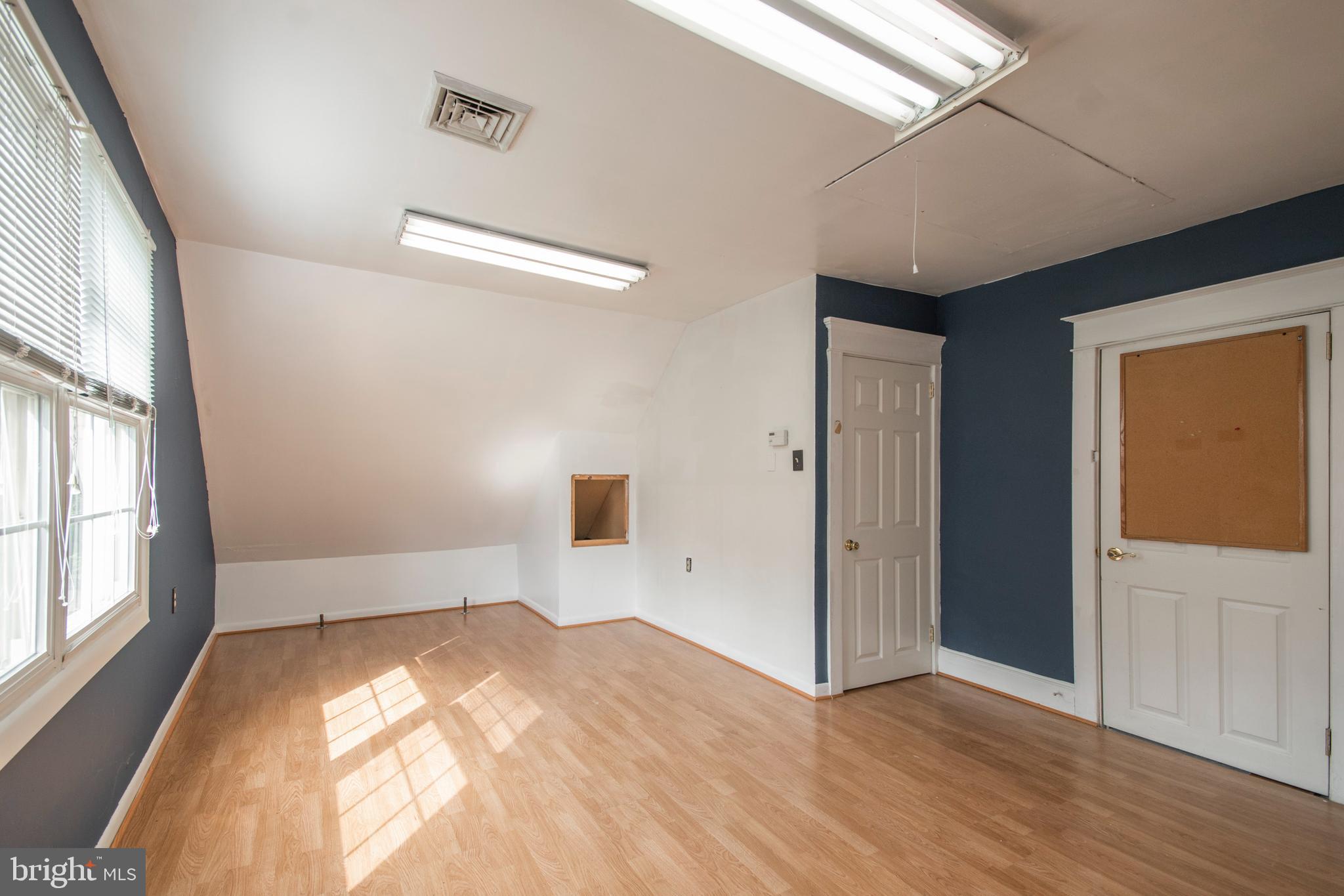 980 Rydal Road Jenkintown, PA 19046 - Photo 28 of 37 Bedroom #3