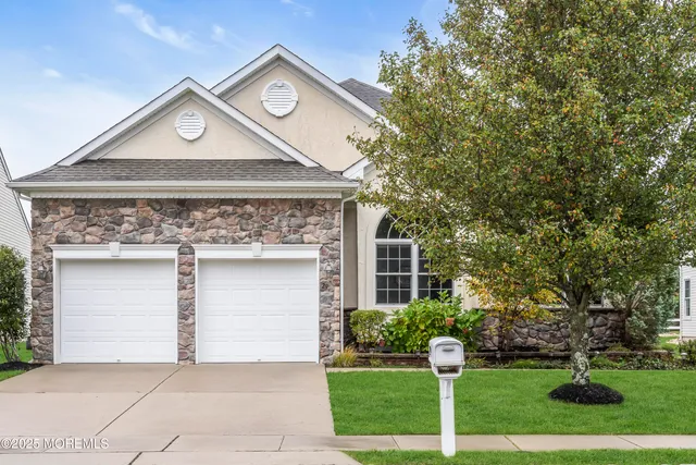 $675,000 | 29 Mantoloking Lane, Waretown, NJ 08758