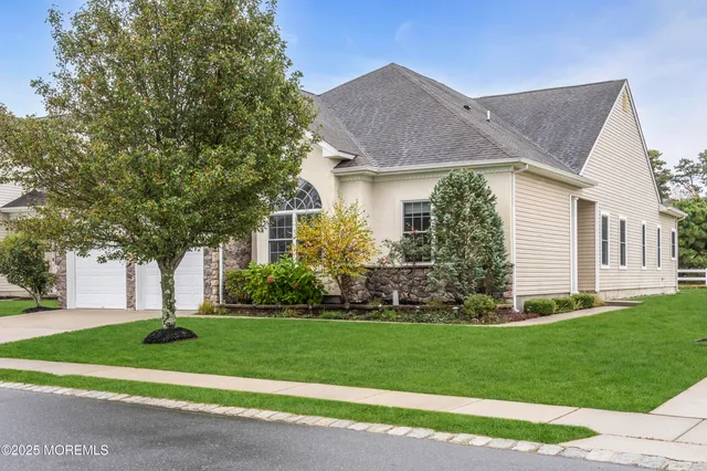 $675,000 | 29 Mantoloking Lane, Waretown, NJ 08758