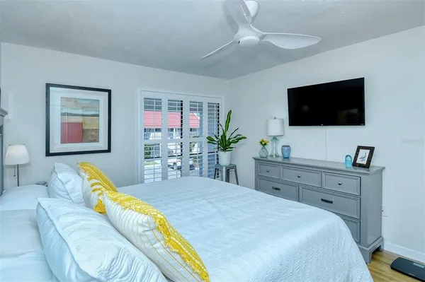 $509,500 | 1801 Gulf Drive North, Unit 275, Bradenton Beach, FL 34217