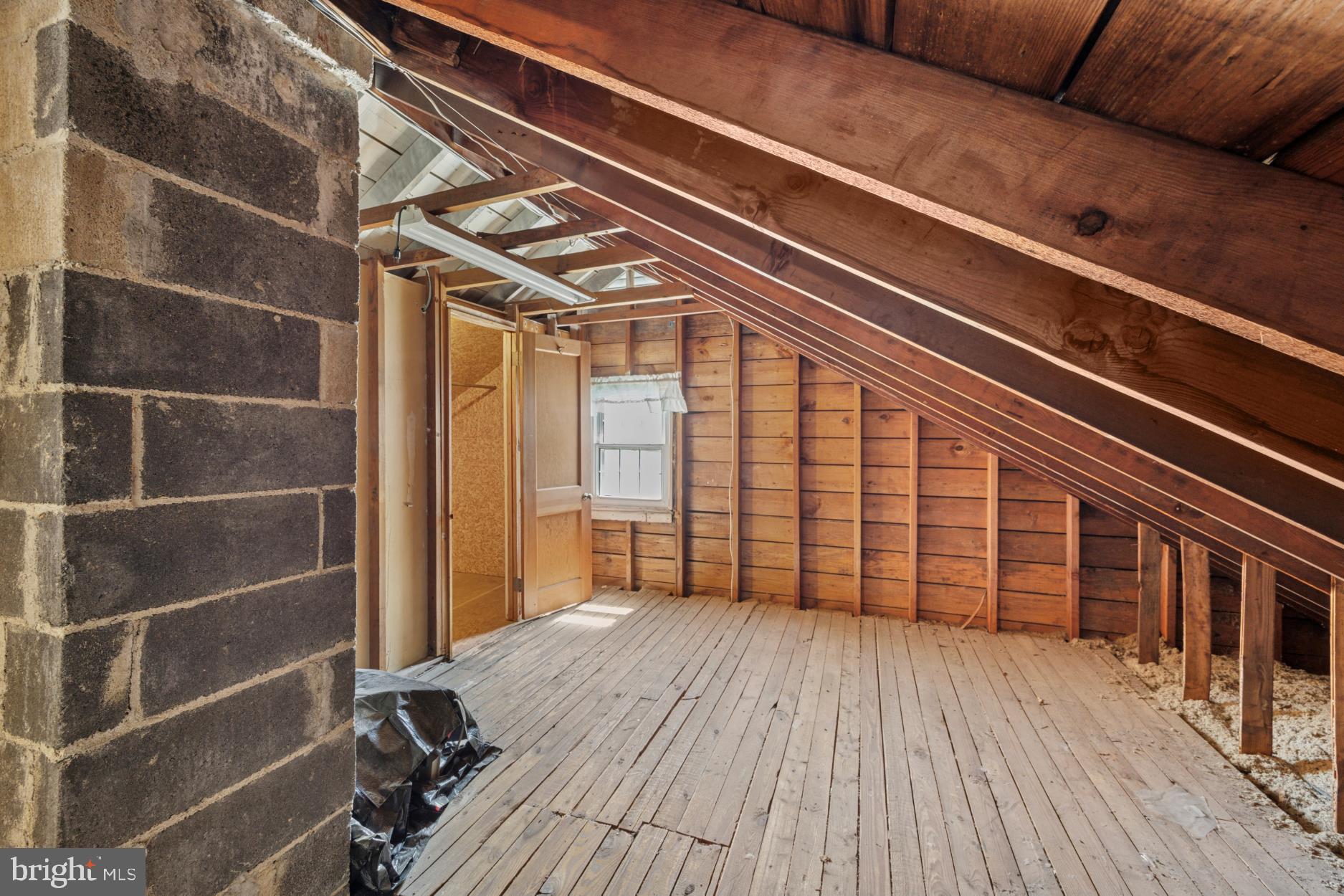 39 Stoney Run Road Wilmington, DE 19809 - Photo 18 of 28 Attic