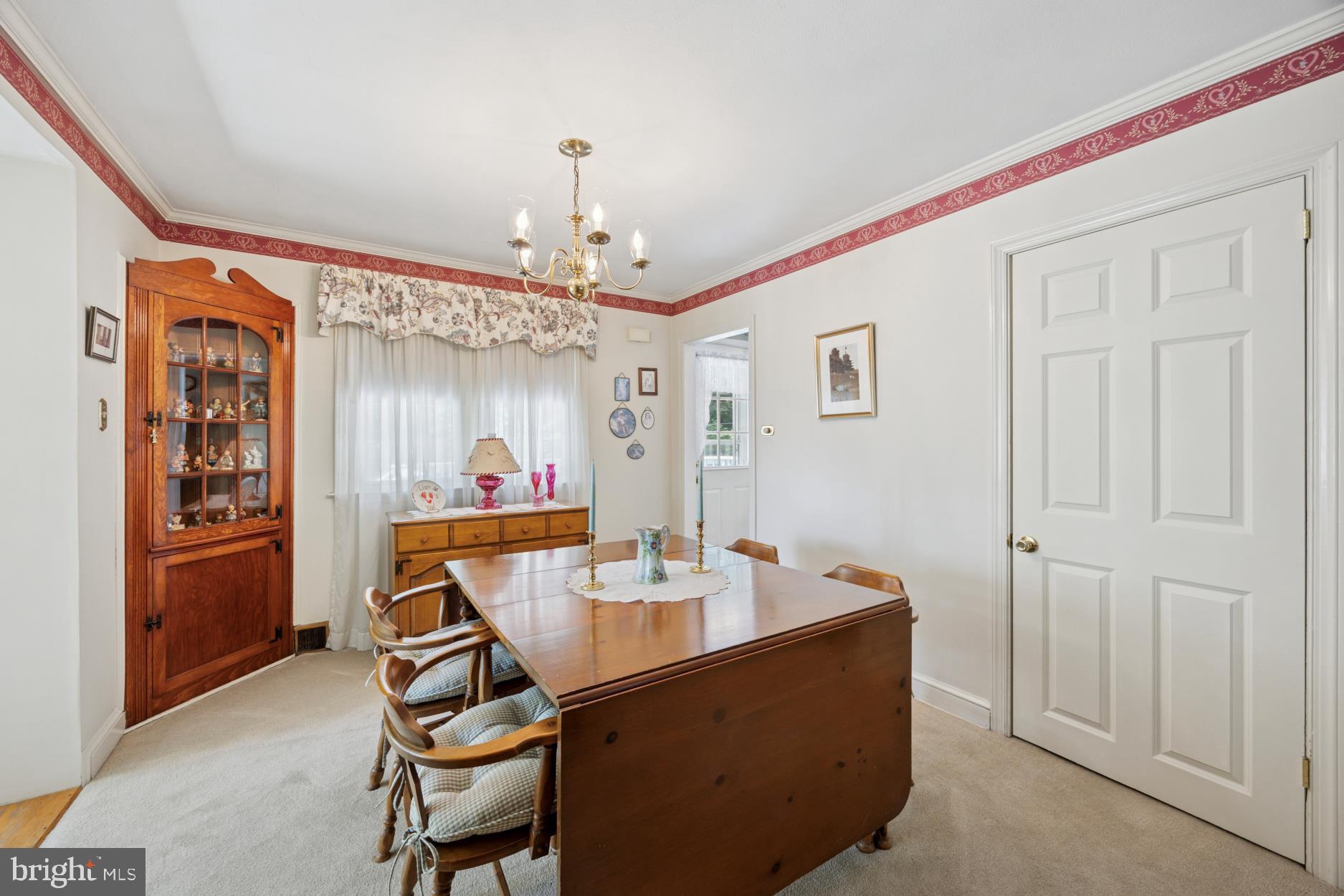 39 Stoney Run Road Wilmington, DE 19809 - Photo 7 of 28 Dining Room