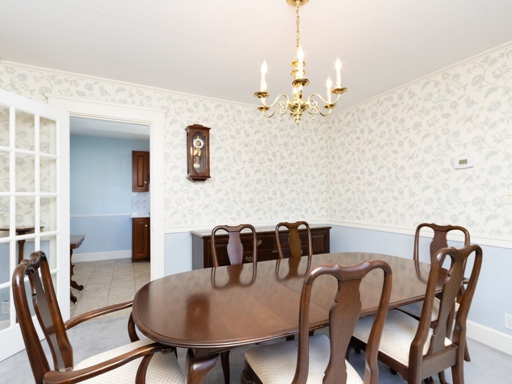 20 Saunders Terrace Wellesley, MA 02481 - Photo 10 of 41 Gallery Image 10